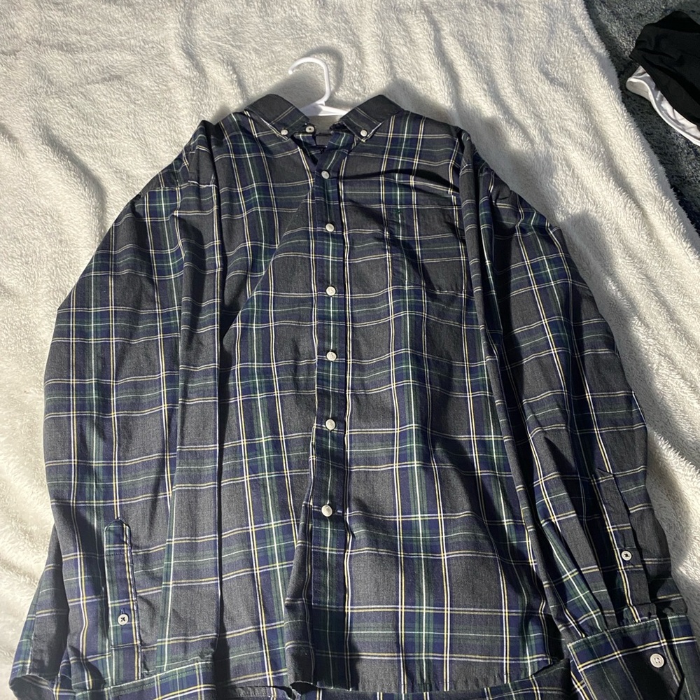 Izod Men's Button Down Shirt - Dark Blue and Green Plaid